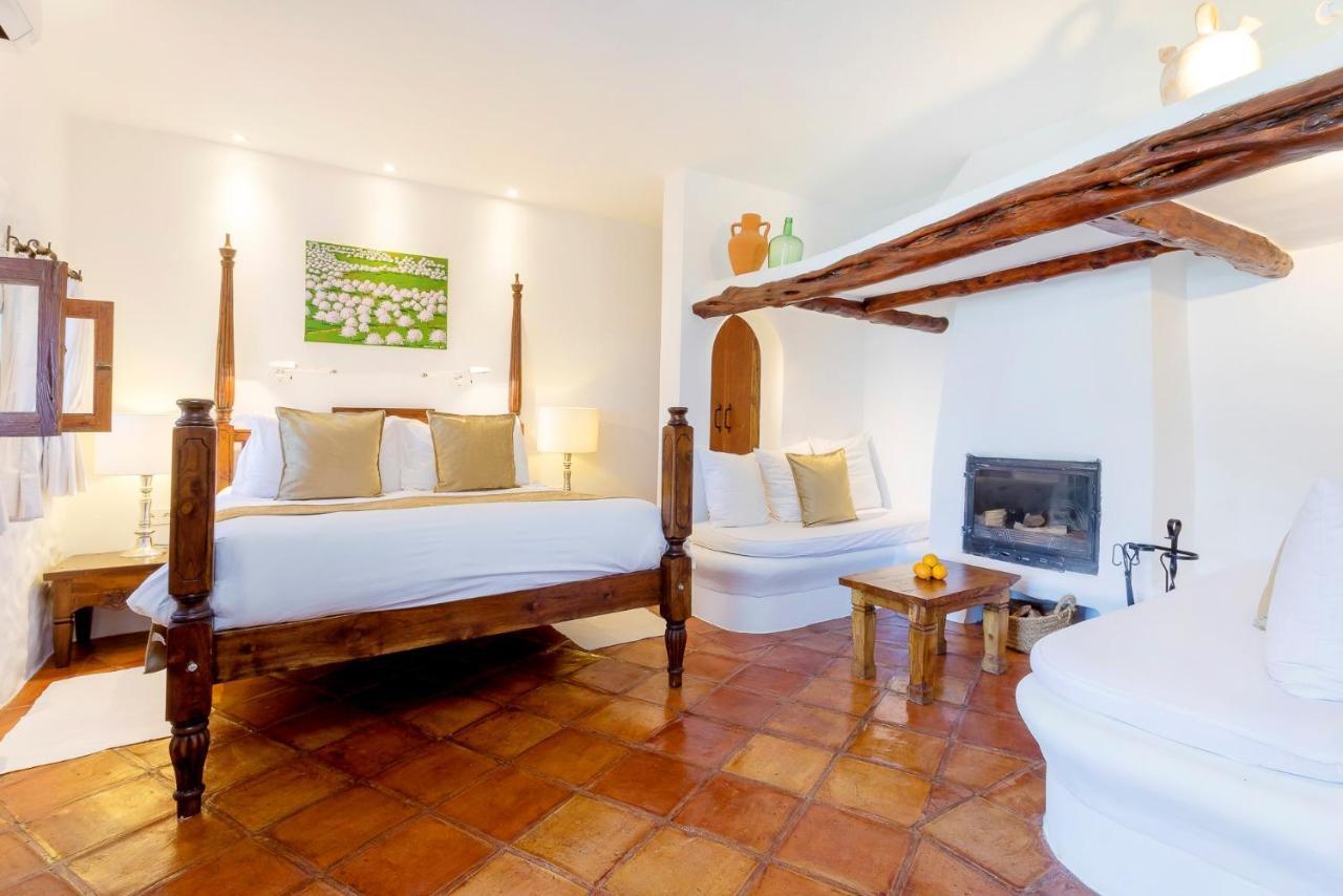 Agroturismo Atzaró Santa Eulalia del Río Exterior foto